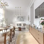Διαμέρισμα Maison En Pres De Champs De Mars 4bd - The Eiffel Tower Παρίσι