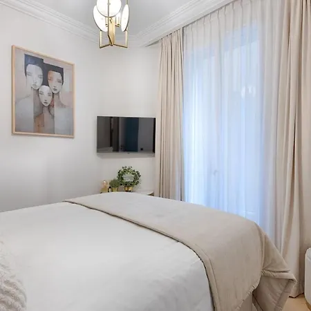 Maison En Pres De Champs De Mars 4bd - The Eiffel Tower شقة