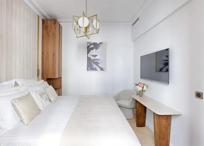 شقة Maison En Pres De Champs De Mars 4bd - The Eiffel Tower باريس