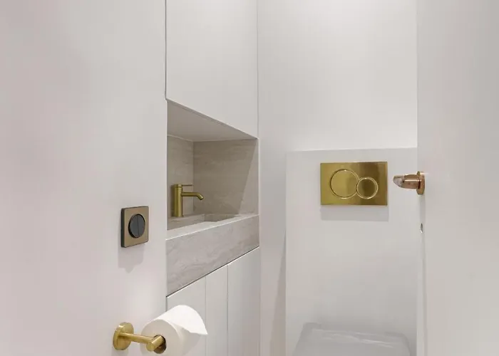 شقة Maison En Pres De Champs De Mars 4bd - The Eiffel Tower
