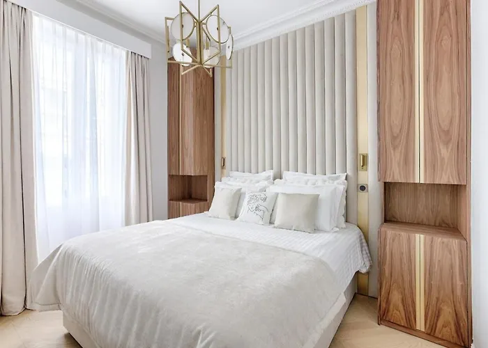 شقة Maison En Pres De Champs De Mars 4bd - The Eiffel Tower