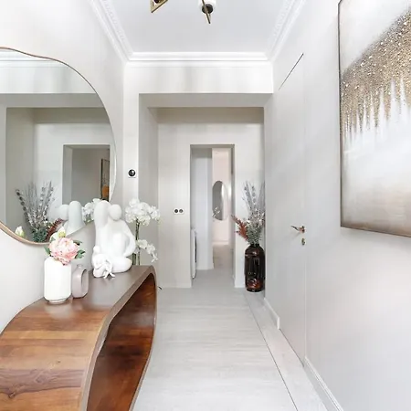 Maison En Pres De Champs De Mars 4bd - The Eiffel Tower * Париж